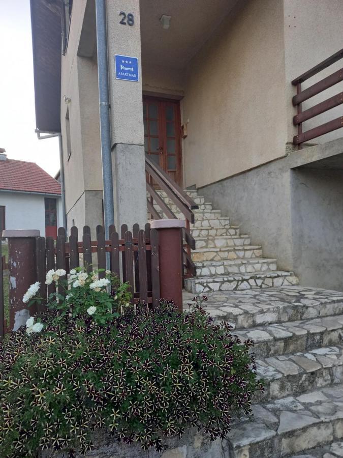 Apartman Ivano Διαμέρισμα Gospić Εξωτερικό φωτογραφία
